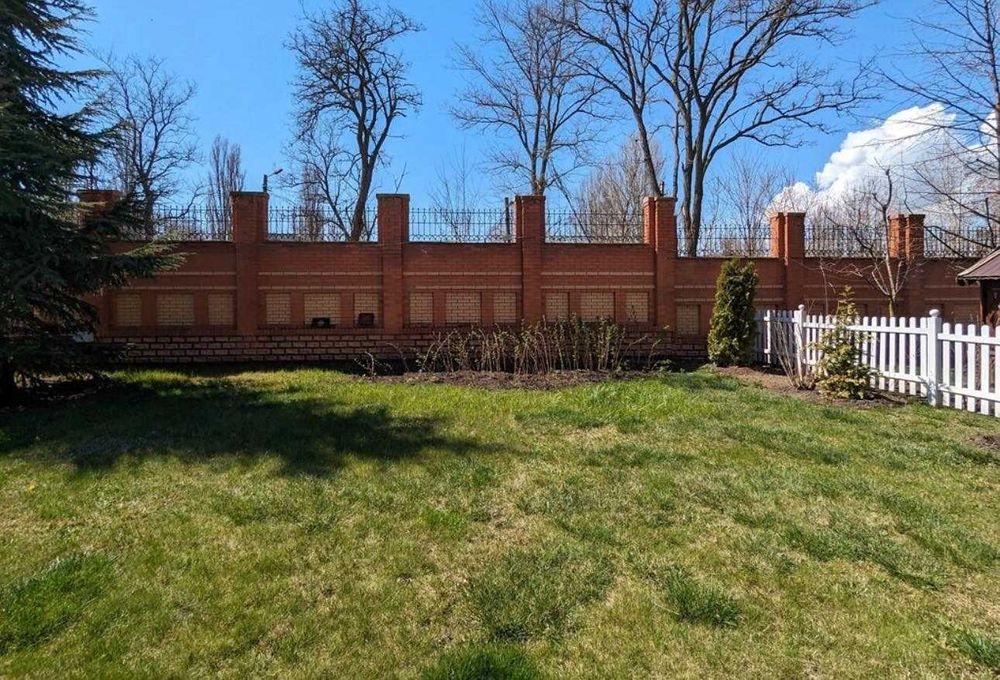 Приватний будинок 280 м² у КМ «Аріадна» | 10 соток | охорона | автономність АП