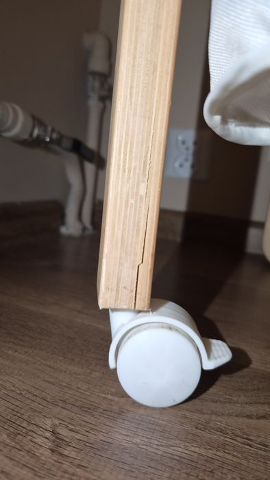Przewijak z wysuwaną wanienką Roba