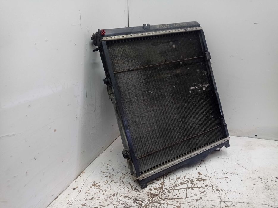 Mercedes E Klasa W124 2.5TD Chłodnica Wody