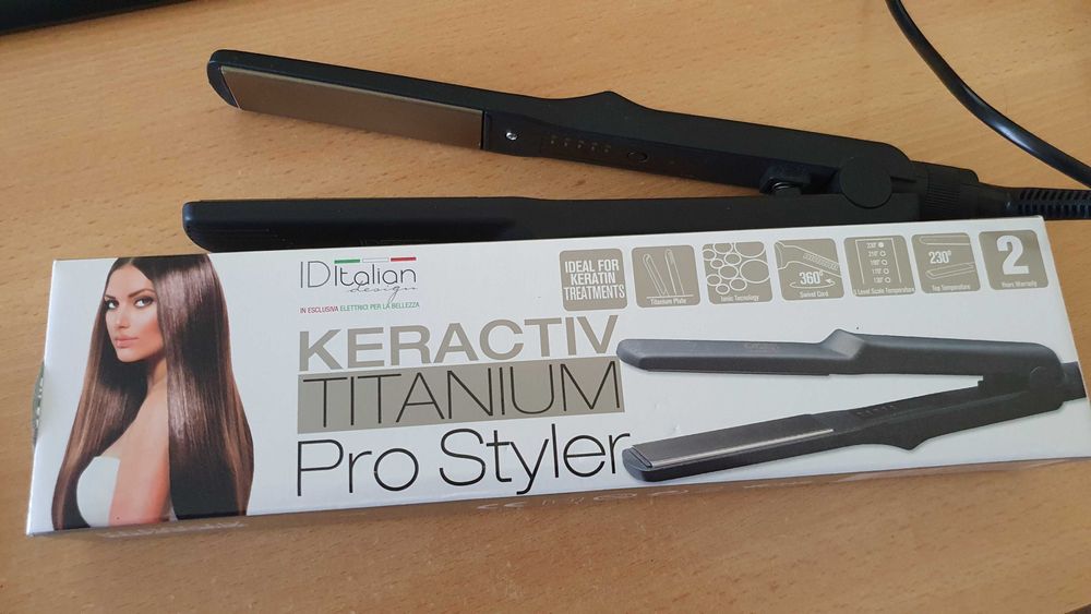 Prancha cabelo kerativ titanium pro styler