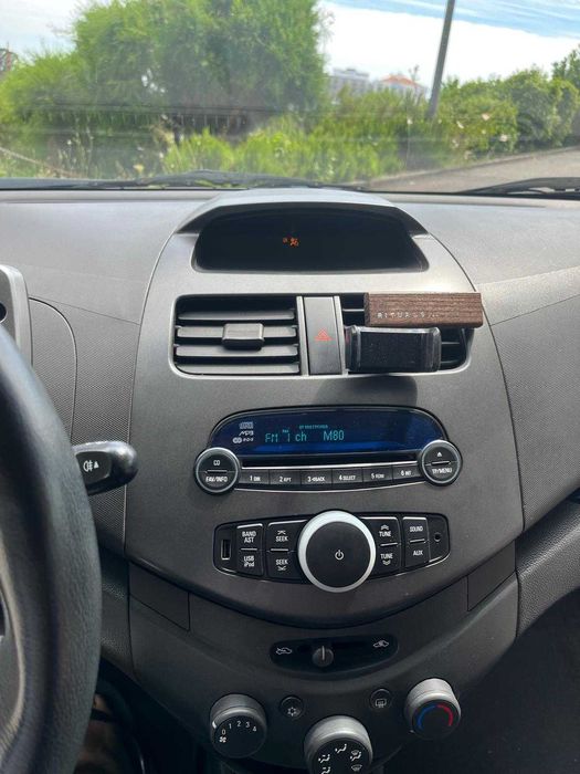 Chevrolet Spark  GPL econômico , ideal para cidade