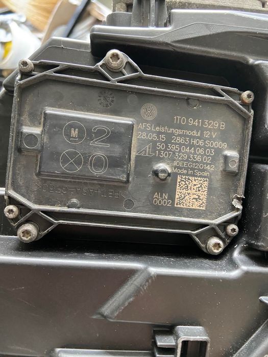 Оптика Skoda Octavia A7 с блоками (фара): 360 $ - Передні фари Одеса на Olx