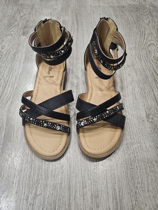 Босоніжки s. Oliver. Розмір 34 устілка 21 см