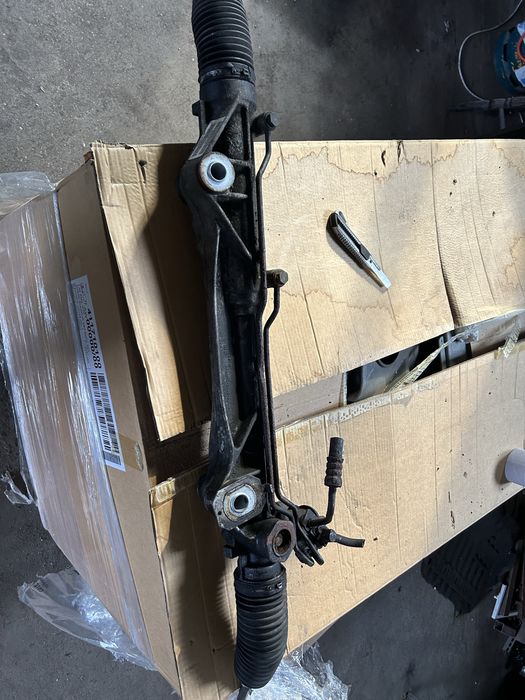 Ford f150 rok 2009- przekladnia kierownicza zwykla