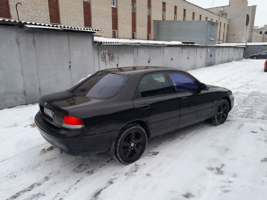 Мазда 626...с газом