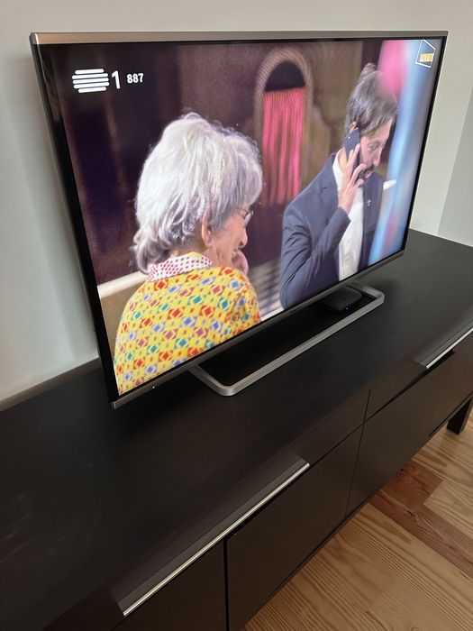 Televisão PANASONIC em excelente estado
