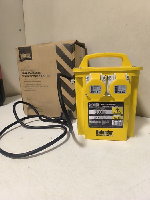 Transformator Defender 230/110v, 3 Kv