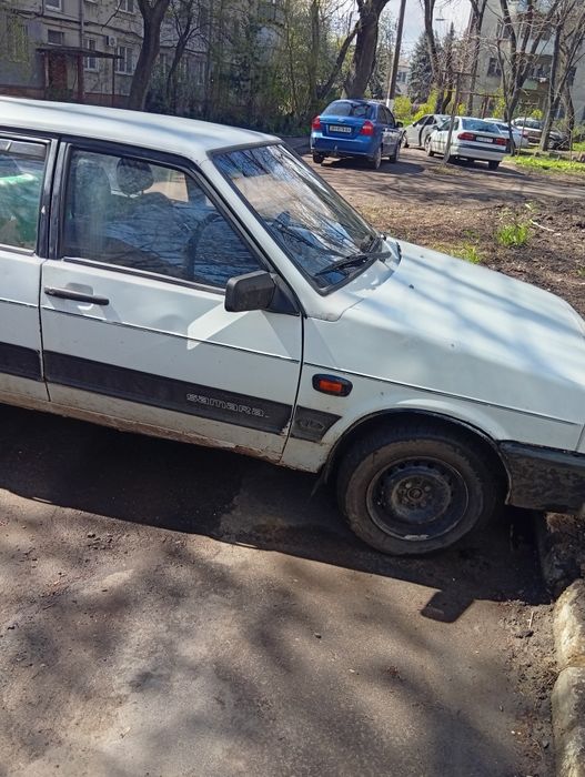 Продам девятку недорого