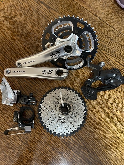 Шатуни перемикачі касета shimano deore xt
