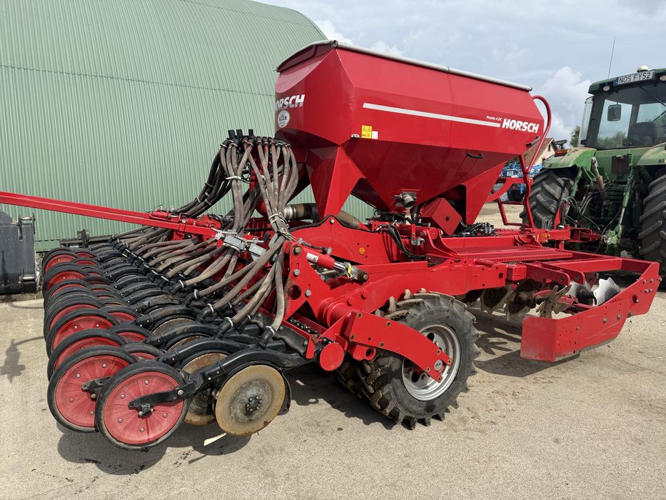 Horsch Pronto 4DC składany!