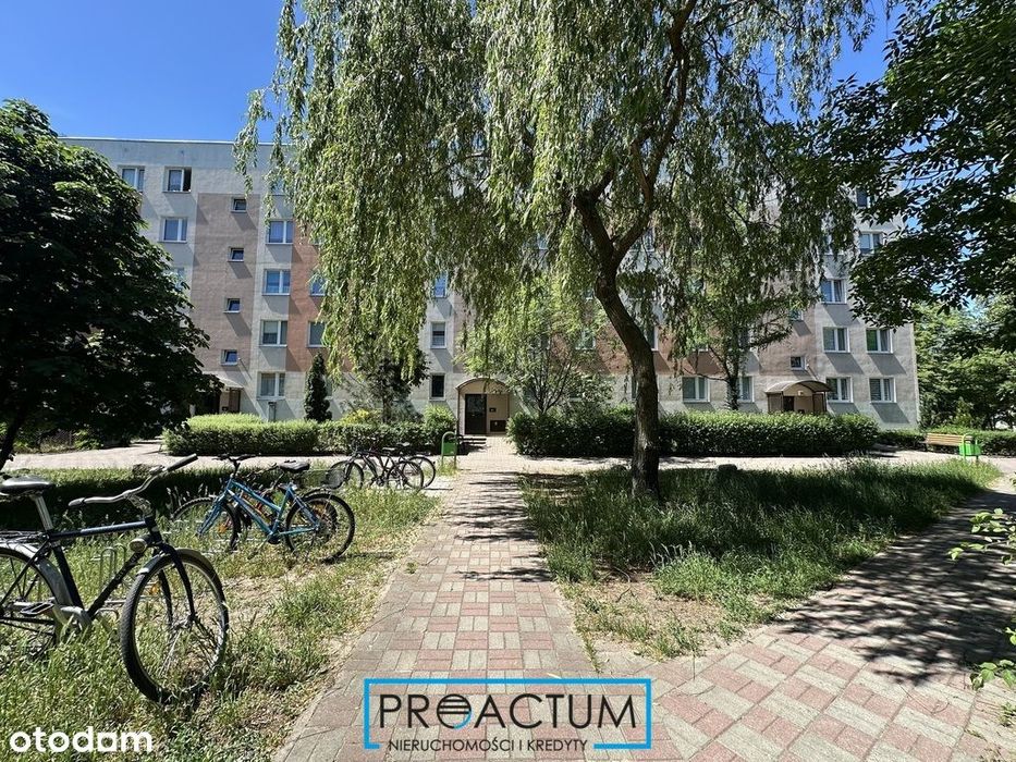 72,6m2 4 pokoje, balkon, garaż, piwnica 9,7 m2!