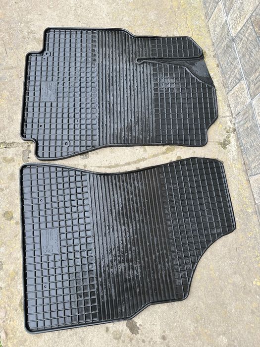 Автокилимки Сітроєн берлінго Б9 Пежо партнер