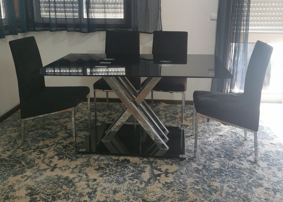 Mesa jantar  NAO INCLUI CADEIRAS