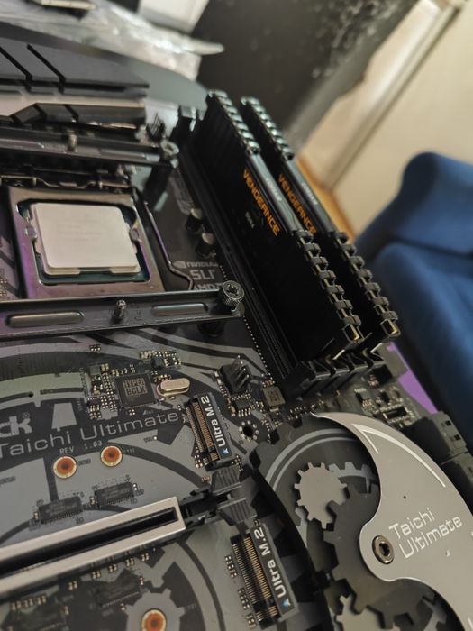 ASRock z390 taichi ultimate