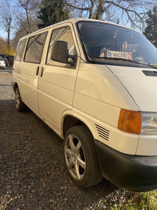 Volkswagen T4 2.4D