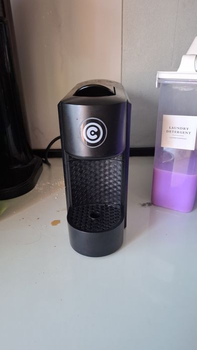 Vende se maquina de café continente