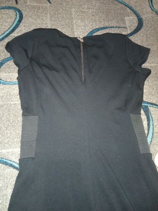 Плаття красиві ,великих розмірів.