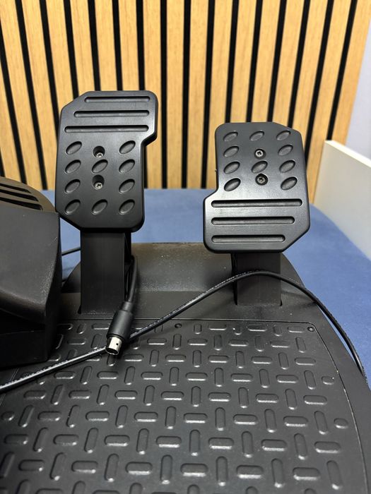 kierownica thrustmaster 458