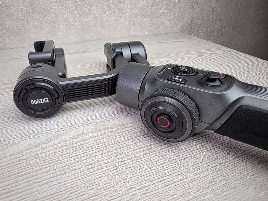 НОВИЙ • Стабілізатор для смартфону Zhiyun Smooth 5 Black • Android/iOS