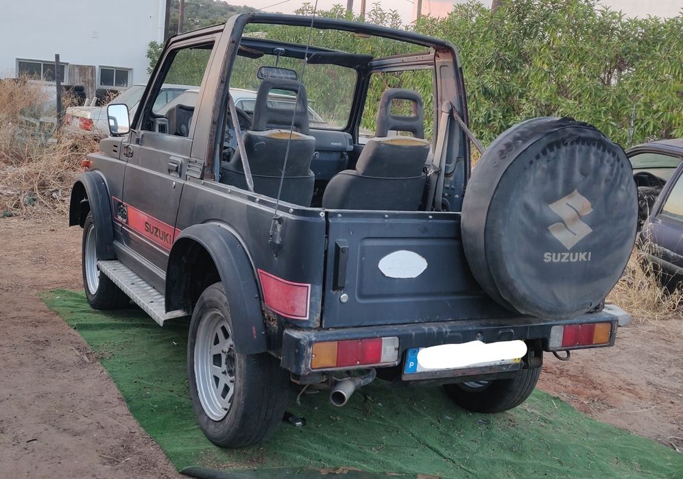 Suzuki SJ410 Santana Samurai