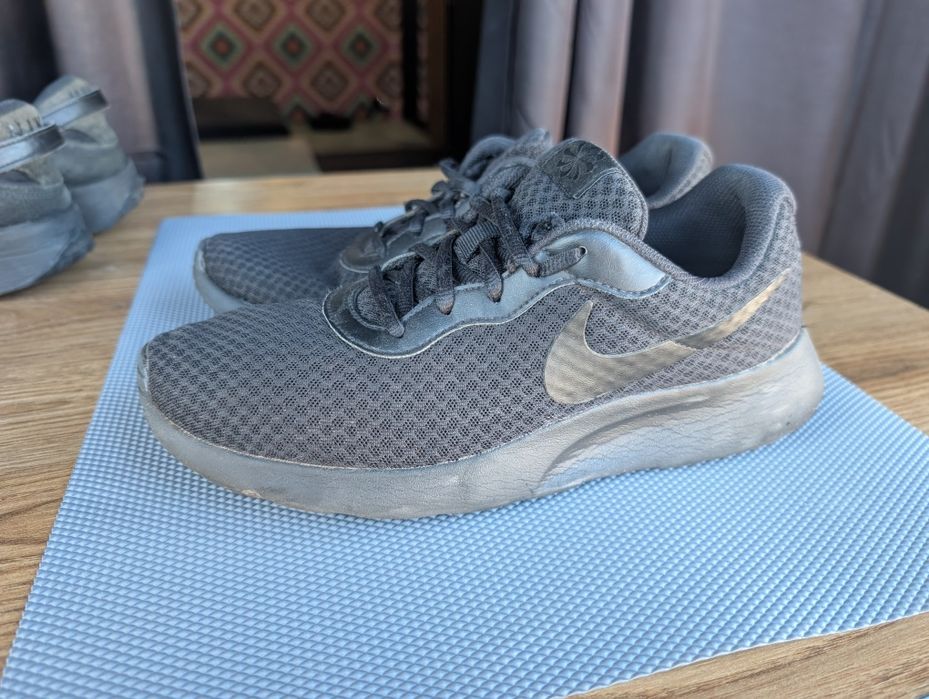 Кроссовки nike sc lea 41