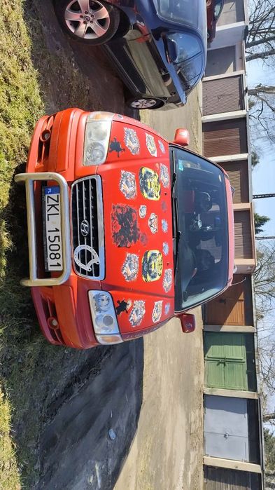 Hyundai trajet 7 osobowy