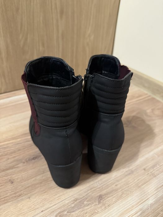 39 buty zimowe na obcasie czarne eleganckie piekne cieple