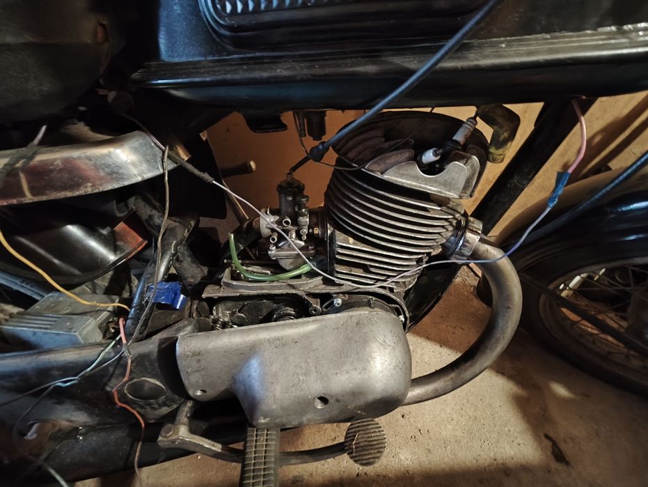 Продам мотоцикл восход 2