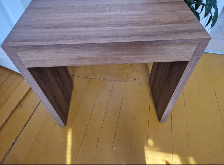 Stół rozkładany  do 2 m