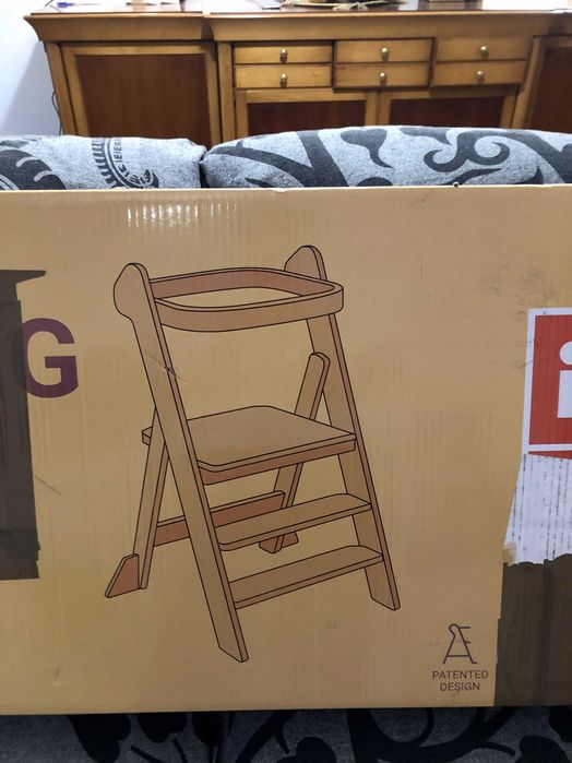 Torre de Aprendizagem Dobrável de Madeira Montessori (Nova)