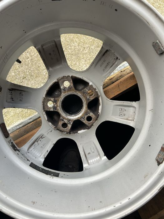 FELGI ALUMINIOWE CMS 222 - 16” - ET 40 - 6.5J