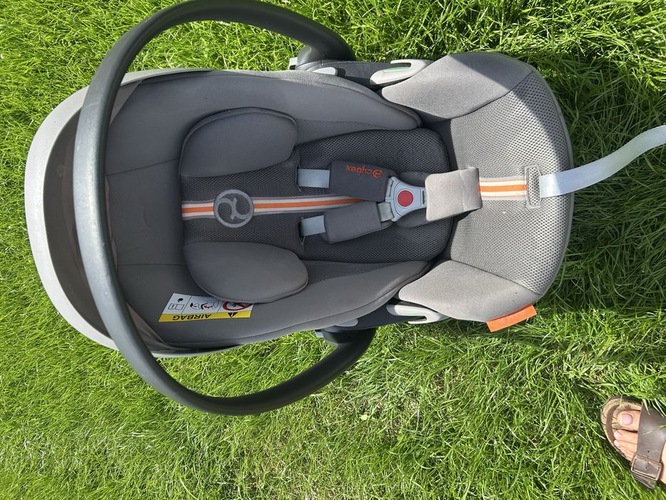 Fotelik CYBEX Cloud G i-Size z Base G