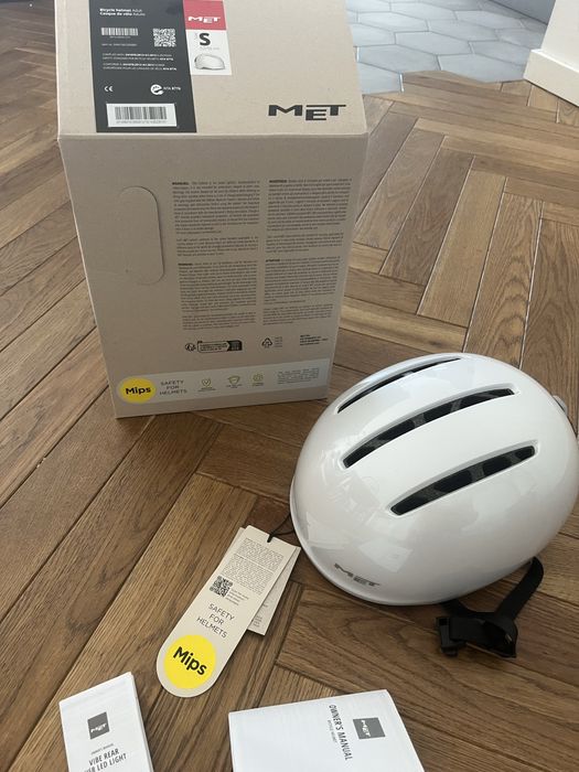 Kask MET Vibe Mips S 52-56 cm nowy