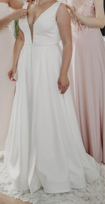 Suknia ślubna kolor smietankowy