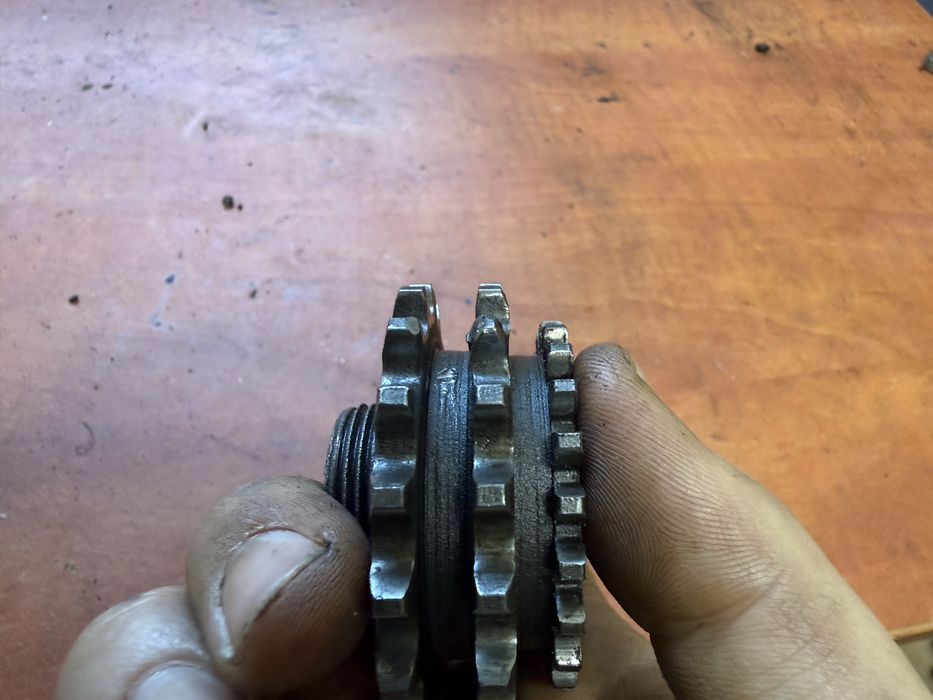 Zębatka wału korbowego pod obrotomierz MZ ETZ 150, 125 org DDR wysyłka