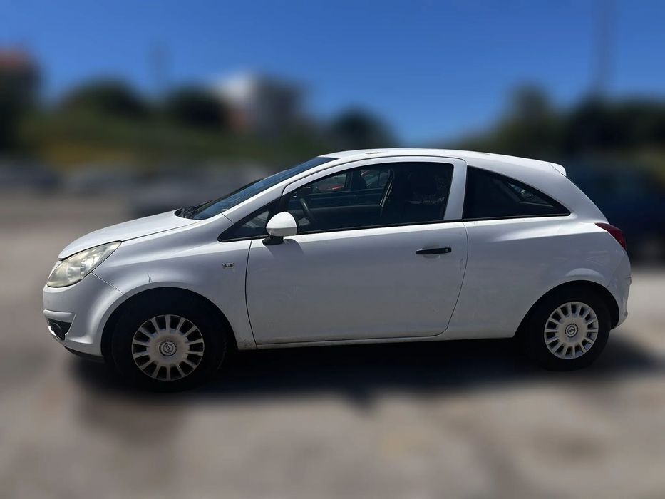 Opel Corsa D 1.3 CDTI Van de 2008 para peças