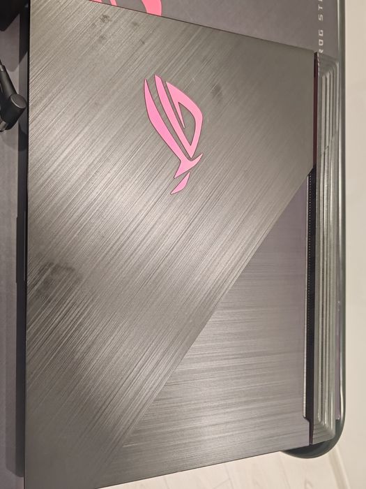 Ігровий ноутбук Asus Rog Strix G15