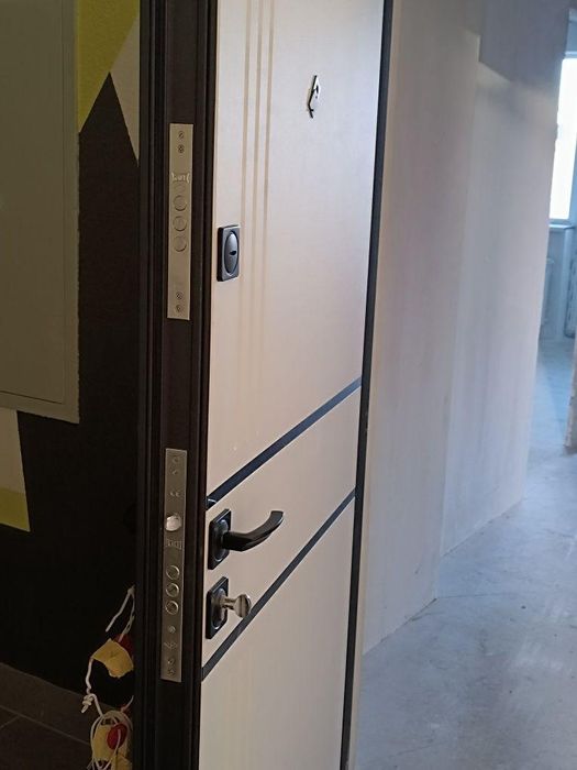 Продам квартиру 1-к., Башкірцевої вул., ЖК Пелюстковий