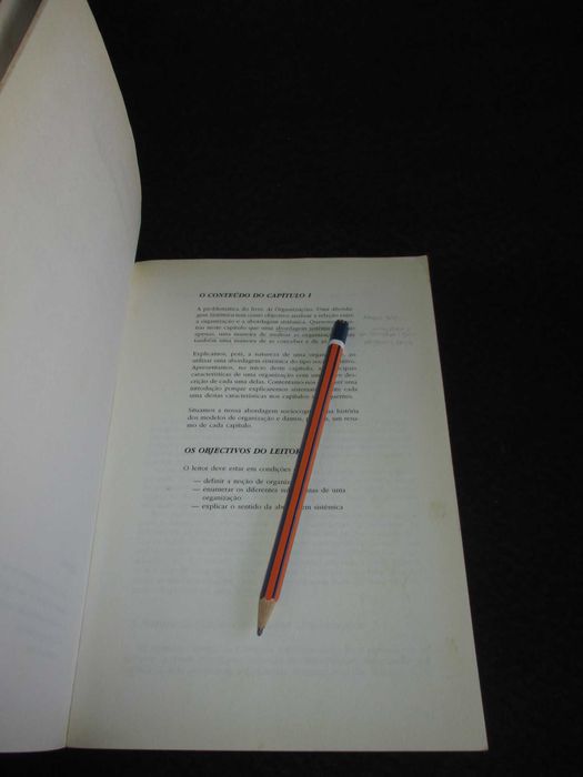 Livro Organizações Uma Abordagem Sistémica