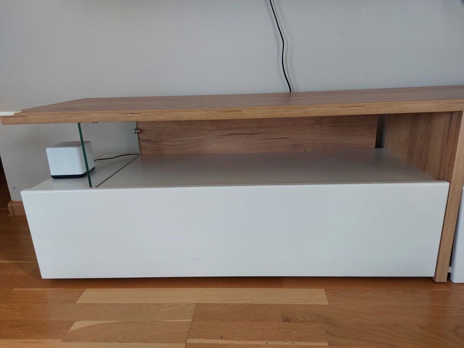 Szafka rtv biala wysoki połysk