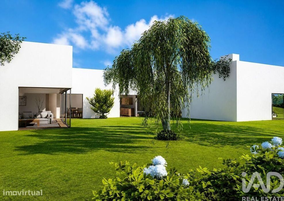 Terreno para construção em Vau