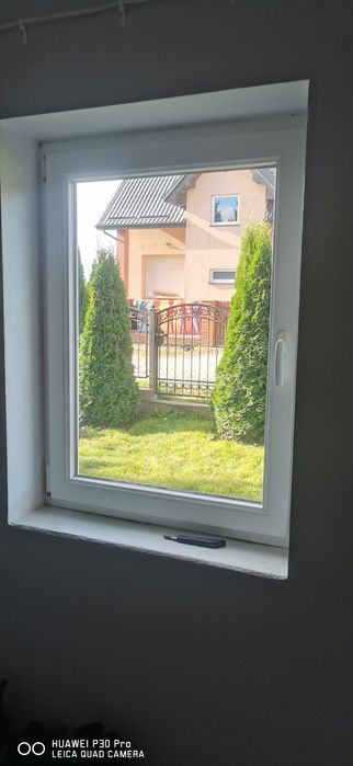 Okna białe dwuszybowe