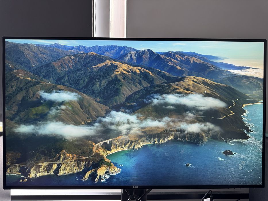 Монітор 31.5" Dell U3219Q Black