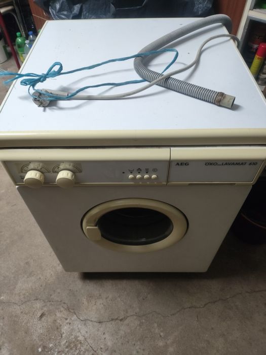 Máquina lavar roupa Avariada