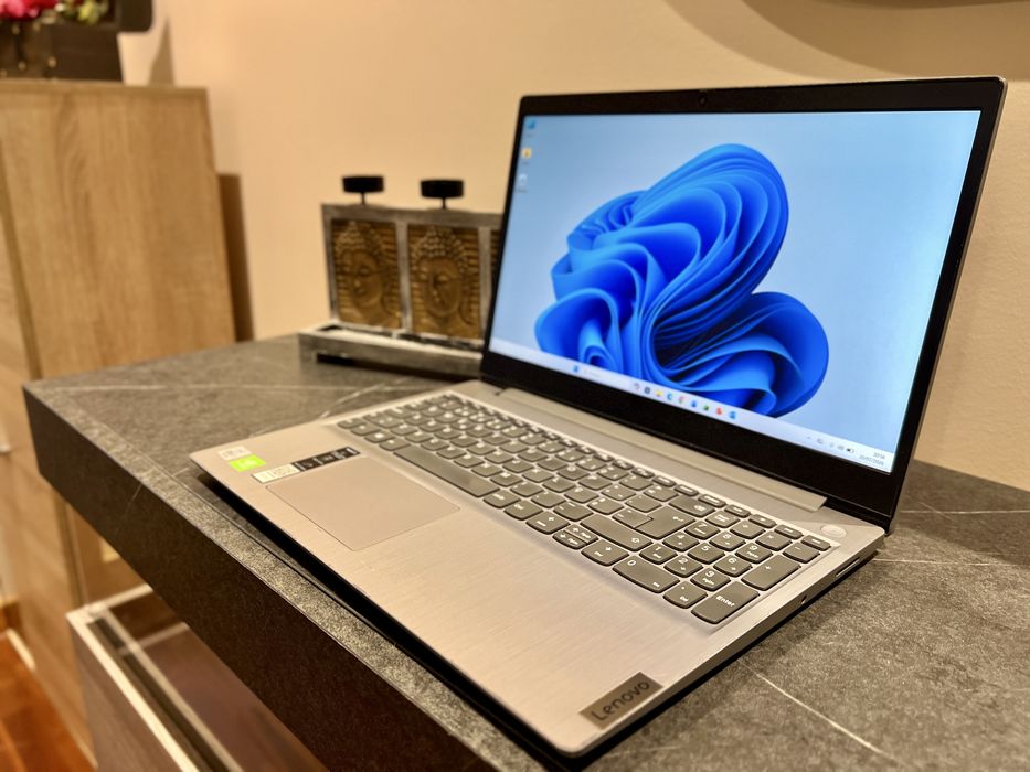 Lenovo Ideapad 3 I7-10510U/20Gb Ram/nVidia MX330/SSD 512Gb