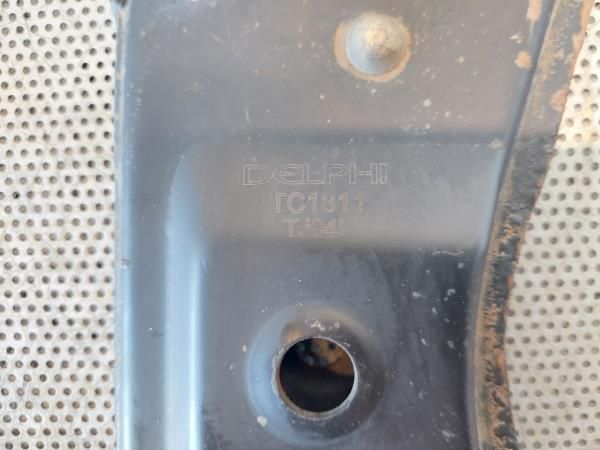 Braço de suspensão frente direito OPEL Corsa D