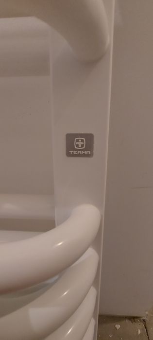 Grzejnik łazienkowy Terma Tytus 820/440 (1 szt.)