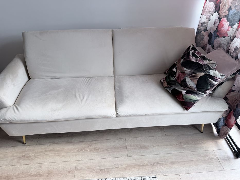 Sofa rozkładana dla 3 osób  Welur Jasnobeżowy/ NOWA