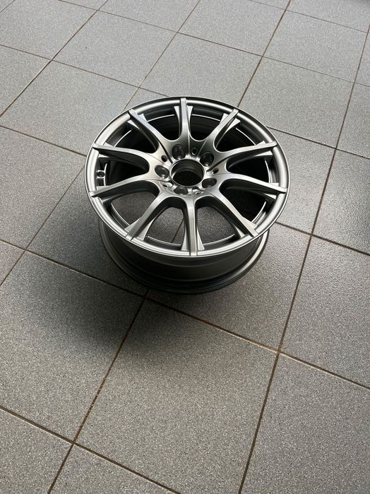 Venda jante Mercedes Benz 16 em estado novo