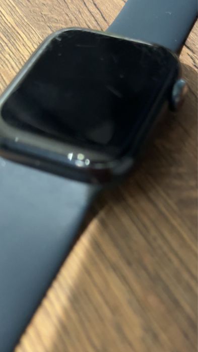 Apple Watch 8 GPS + Cellular 45mm